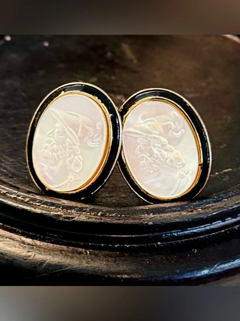 Vintage SWANK Mother of Pearl Greek Soldier Cameo Cufflinks